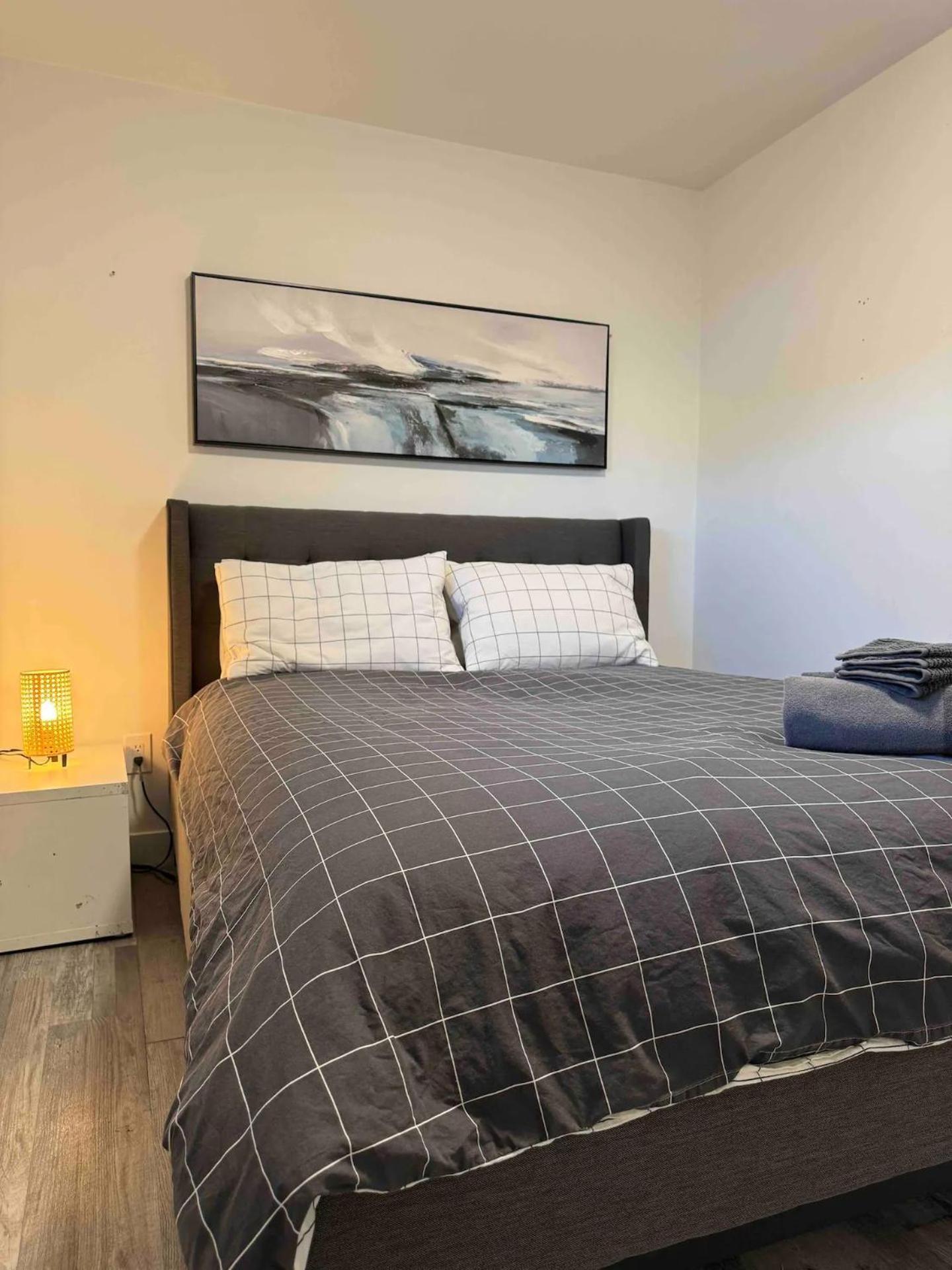 Villa Walking Distance To St Boniface, Easy Parking à Winnipeg Extérieur photo